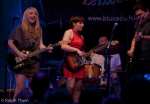 Blues Caravan 2012 - More girls with guitars ... !